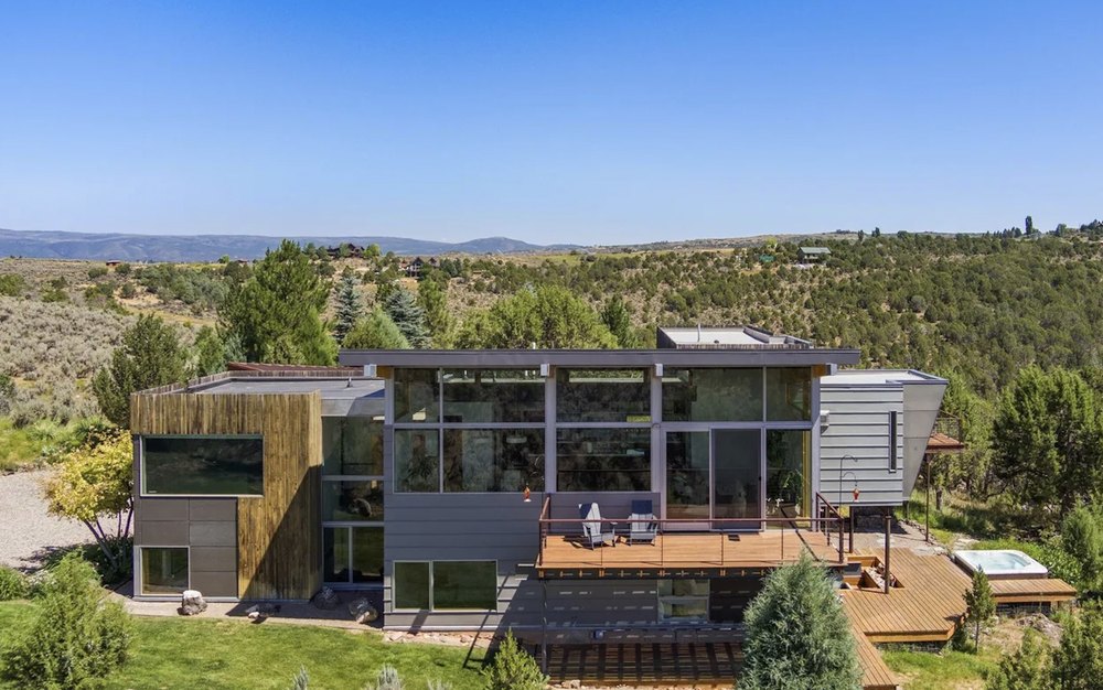 Award-Successful Architectural Wonder With Non-public Equestrian Amenities Is Indexed in Colorado for $4.1 Million 81d62e8612a583acad182156afa6f14dw c2468331431srd w1000 q80.jpg