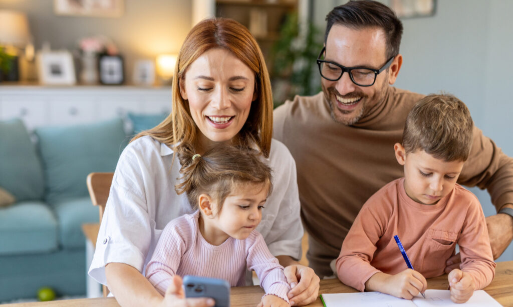 3 Monetary Apps That Helped My Marriage Paintings Higher gettyimages 2181561550 2400x1440.jpg