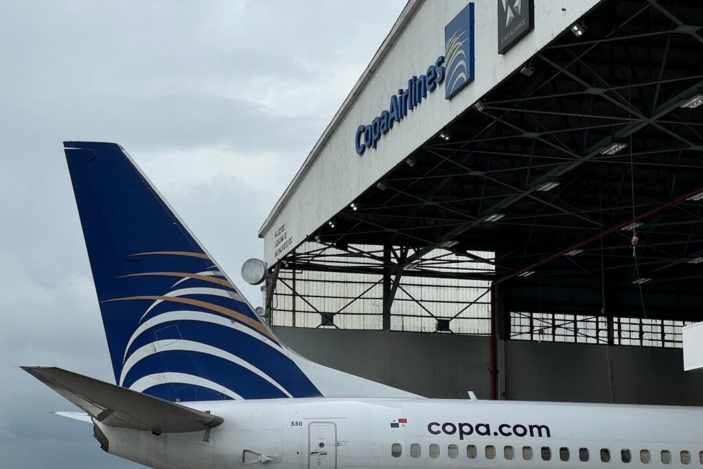 Copa Airways so as to add Starlink Wi-Fi to its planes copa hangar.jpeg