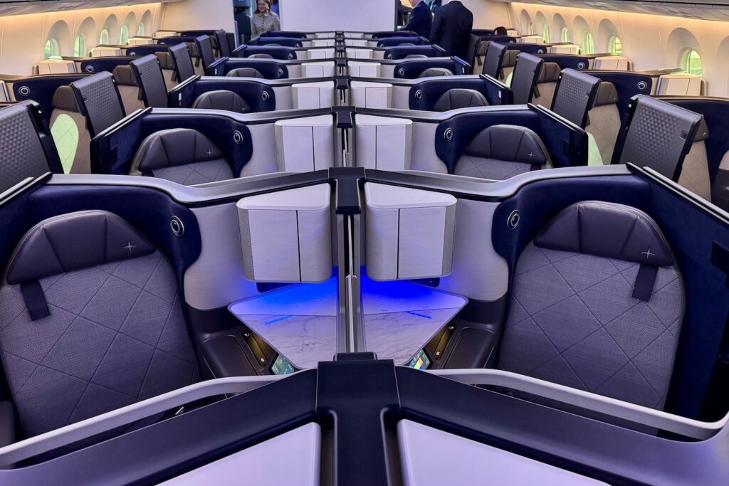 What to learn about United Airways' new fundamental enterprise fares united elevated 23.jpeg