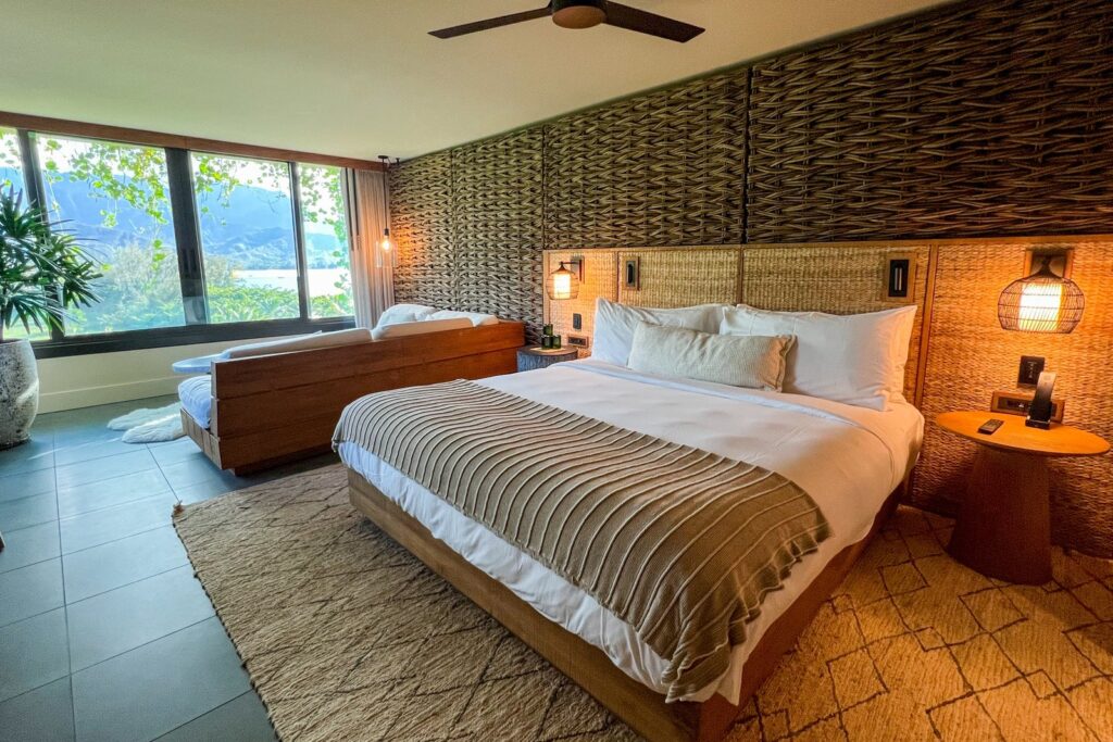 It isn't simply you — Chase Issues Spice up shifts price for some resorts 20230918 1hotel hanalei bay shull 379.jpg