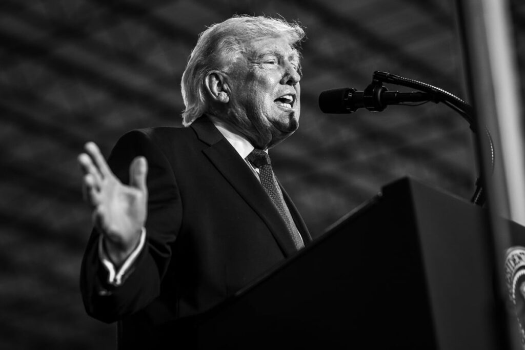 urlhttps3a2f2fg.foolcdn.com2feditorial2fimages2f8684612fpresident donald trump wh photo man.jpeg