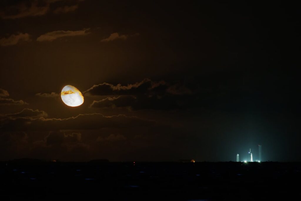 3 Issues I Discovered from the SpaceX IPO Prospectus Ultimate Week urlhttps3a2f2fg.foolcdn.com2feditorial2fimages2f8719552fmoonrise over spacex space launch c.jpeg