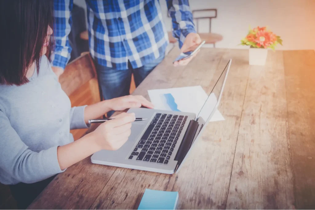 couple computer business loan scaled.webp.webp