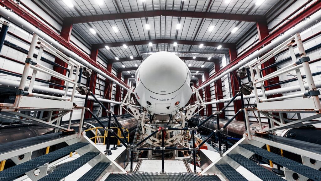 urlhttps3a2f2fg.foolcdn.com2feditorial2fimages2f8732362fa spacex rocket in a docking statio.jpeg